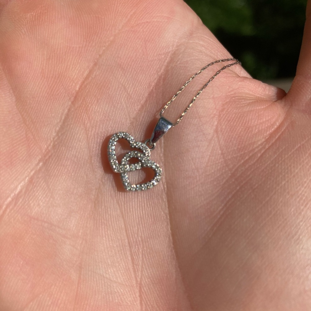 Diamond hearts charm